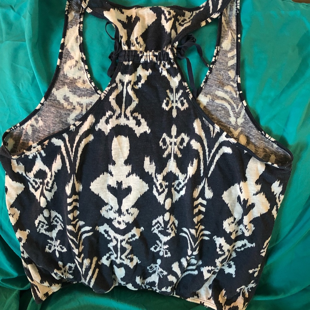 Tank top - Picture 3 of 3